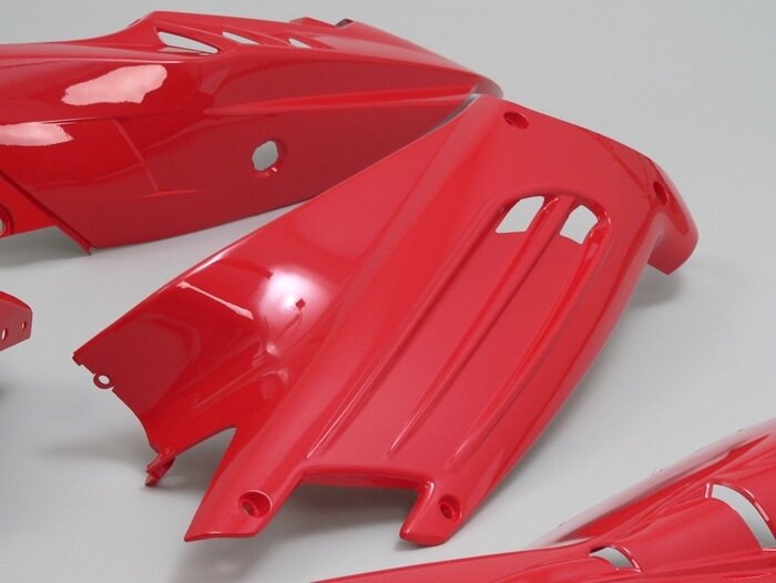 Set di parti della carenatura -EDGE- 13 pezzi - Peugeot Speedfight2- Red