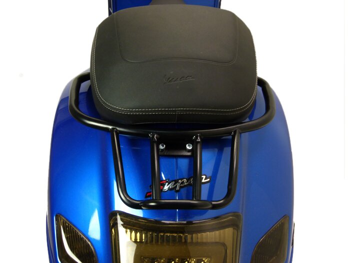Portaequipajes trasero -MOTO NOSTRA, con asa para el pasajero- Vespa GT, GTL, GTV, GTS, GTS Super, GTS HPE, GT60 - 125-310 - negro mate