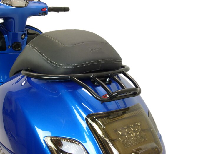 Portaequipajes trasero -MOTO NOSTRA, con asa para el pasajero- Vespa GT, GTL, GTV, GTS, GTS Super, GTS HPE, GT60 - 125-310 - negro mate
