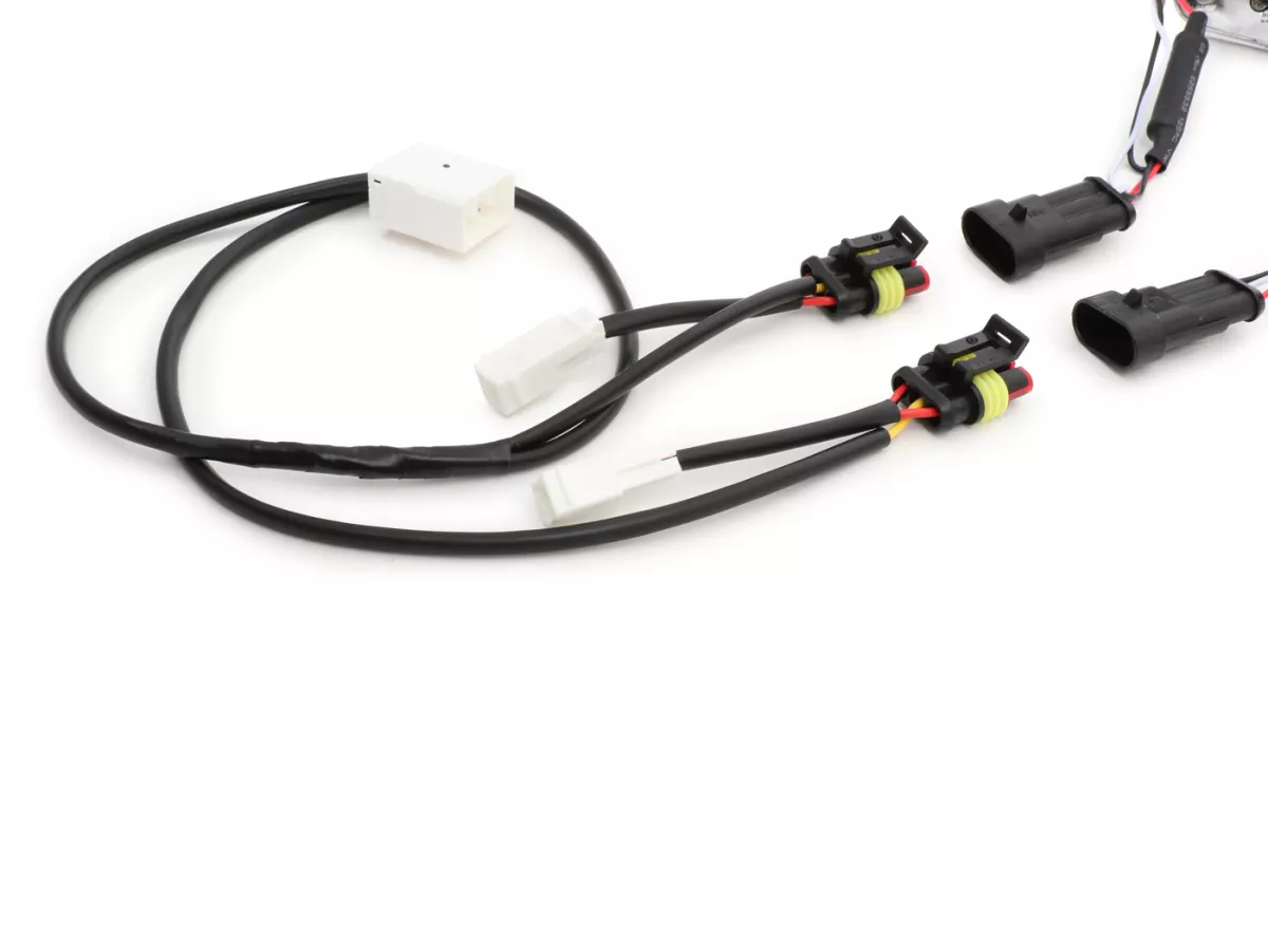 Kit adaptador de cable para conversión de intermitentes -BGM PRO, luz diurna LED- Vespa GTS 125-300 (2003-2013)