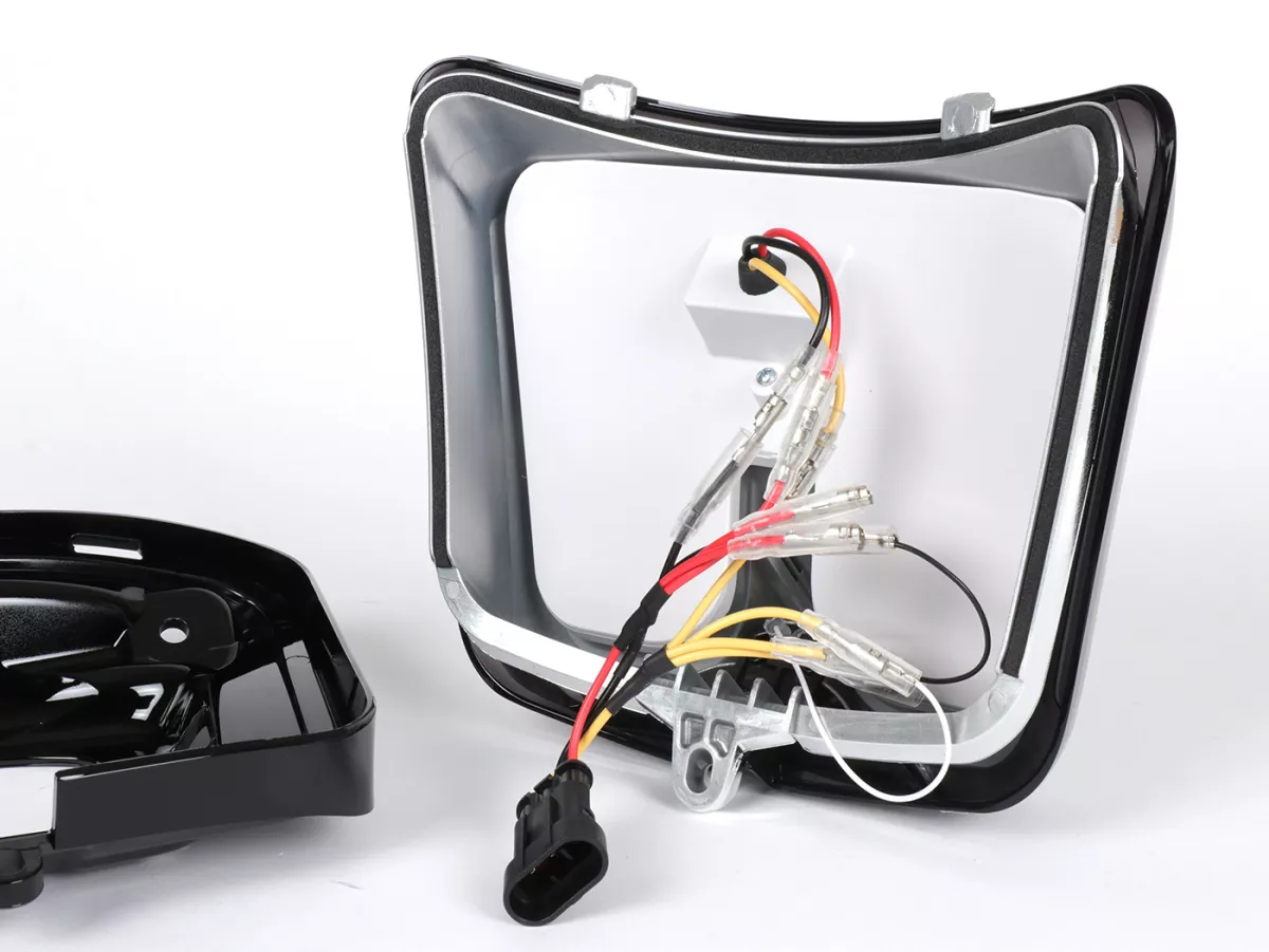 Fanale posteriore oscurato, cornice nera lucida -POWER 1- Vespa GTS 125-300 , GTS Super 125-300 (2018-)
