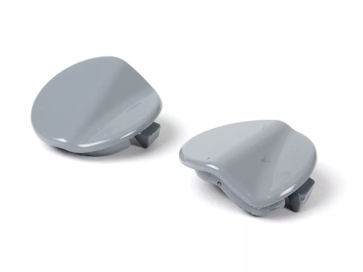 Kit bouchons de couverture trous rétroviseurs -QUELLAGIO, gris (715)- Vespa GTS 125 (ZAPMA3700, ZAPMD3200, ZAPMD3201, ZAPMA3100, ZAPMA3200), Vespa GTS 150 (ZAPMA3200, ZAPMA3100), Vespa GTS 300 (ZAPMA3300), Vespa GTS HPE 300 (ZAPMA3600, ZAPMD310), Vespa GT