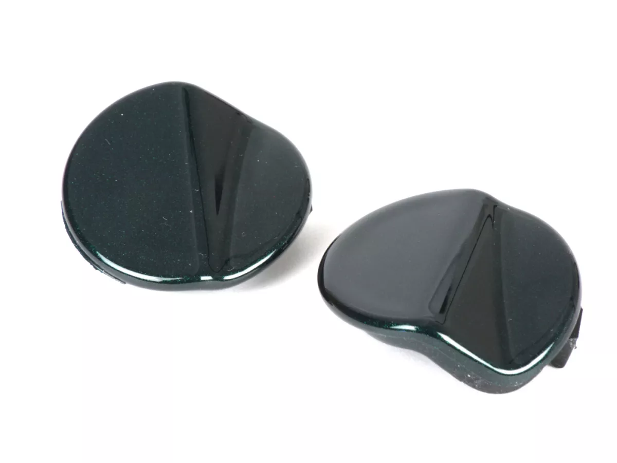 Spiegelgatdekselset -QUELLAGIO, groen metallic (G03)- Vespa GTS 125 (ZAPMA3700, ZAPMD3200, ZAPMD3201, ZAPMA3100, ZAPMA3200), Vespa GTS 150 (ZAPMA3200, ZAPMA3100), Vespa GTS 300 (ZAPMA3300), Vespa GTS HPE 300 (ZAPMA3600, ZAPMD310), Vespa GTS Supe