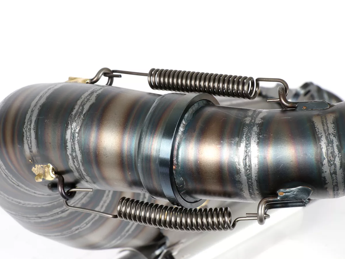 Escape -QUATTRINI M3-150S- para QUATTRINI M1L60S- Vespa ET3, PV125
