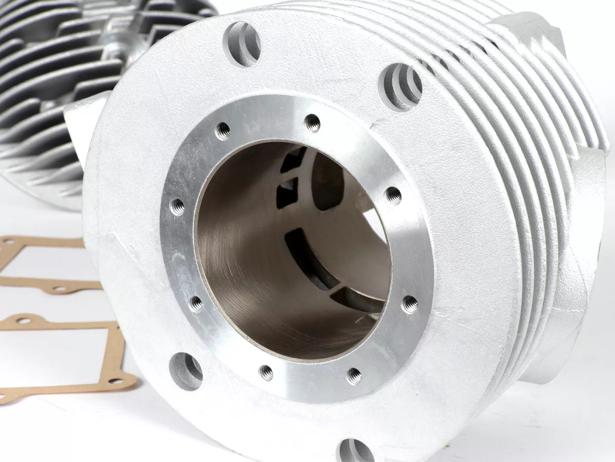 Cilindro -QUATTRINI M200S, para cárter motor C200- Vespa V50, PV125, ET3, PK50, PK80, PK125