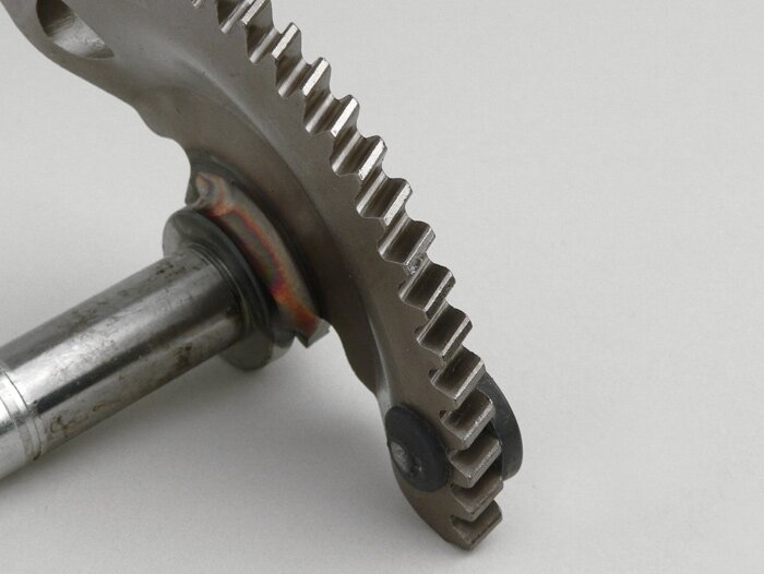 Kickstart shaft -OEM QUALITY- Piaggio 125cc 4-stroke (1st generation)