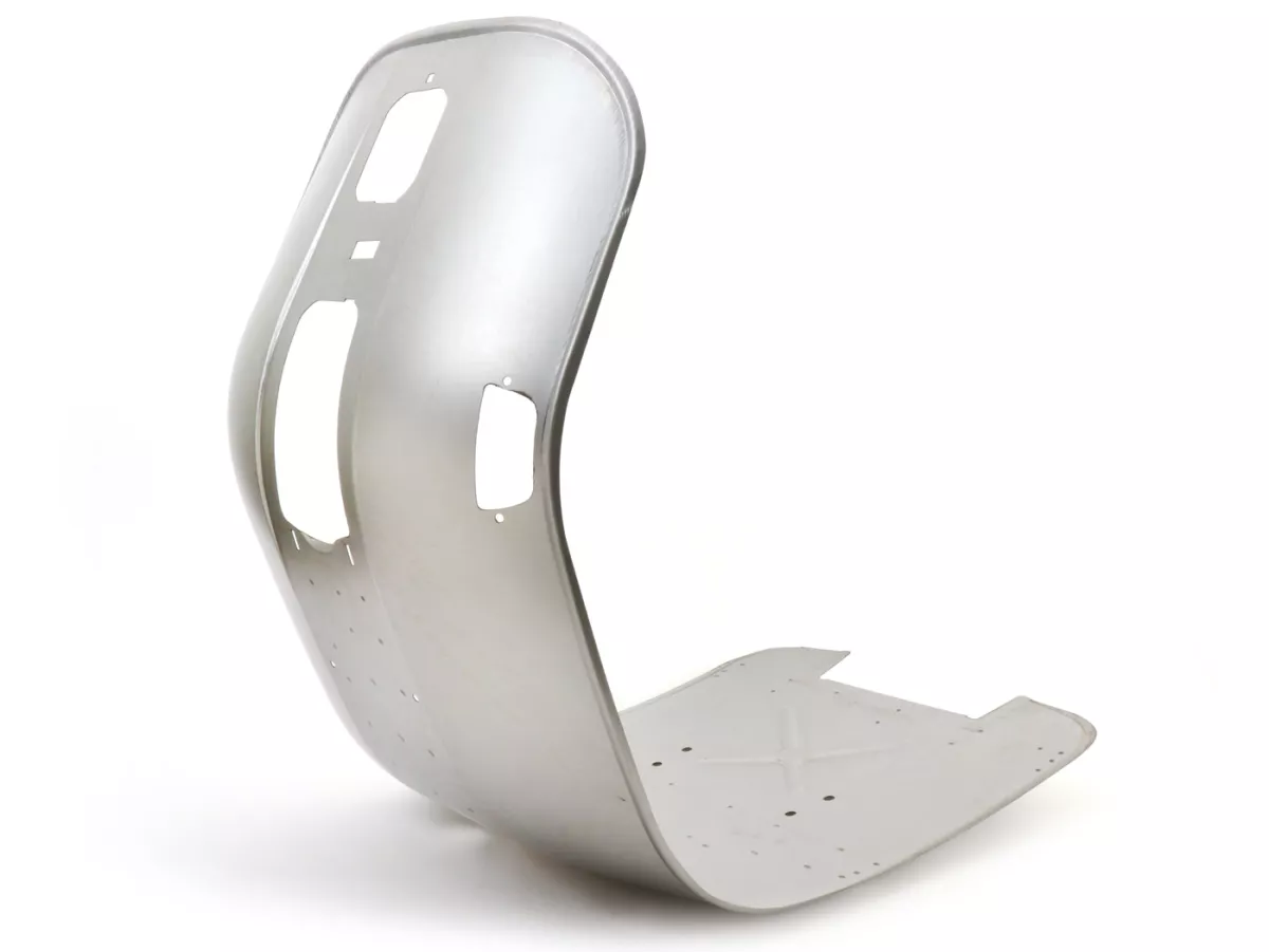 Memperbaiki pelat lantai + pelindung kaki -DIBUAT DI ITALIA- Vespa PX80, PX125, PX150, PX200, LML Select - dengan lubang pedal rem berbentuk persegi