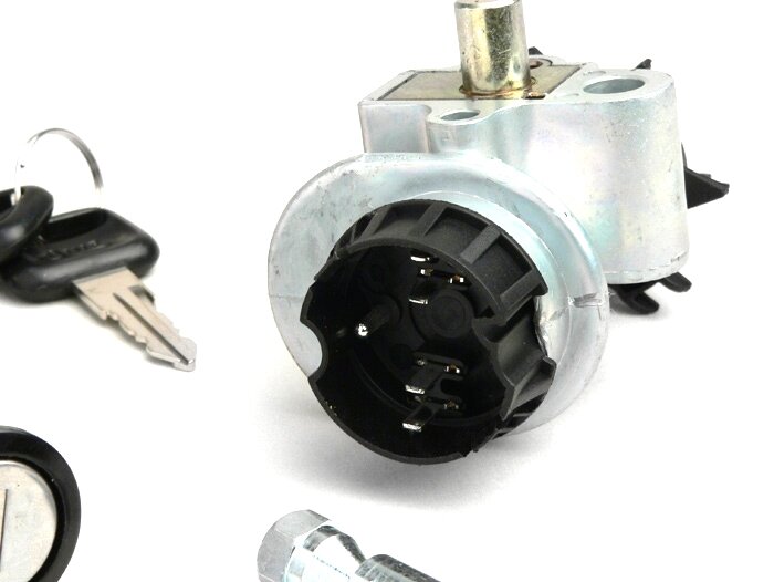 Set kunci -KUALITAS OEM- Peugeot Speedfight1, Squab, Trekker