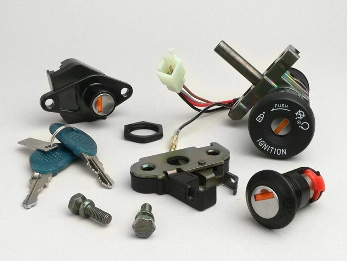 Slotenset -OEM KWALITEIT- Malaguti F15