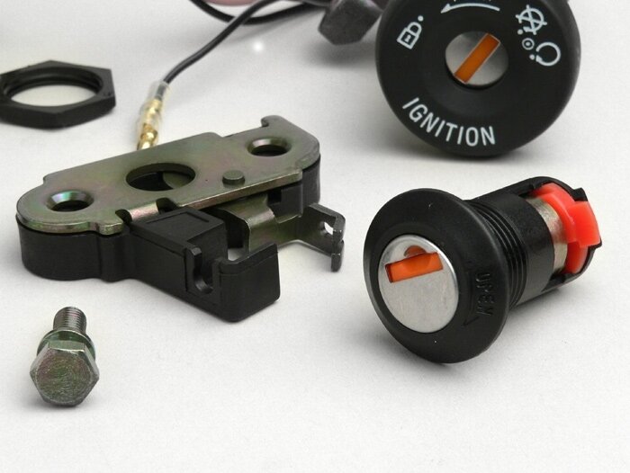 Slotenset -OEM KWALITEIT- Malaguti F15