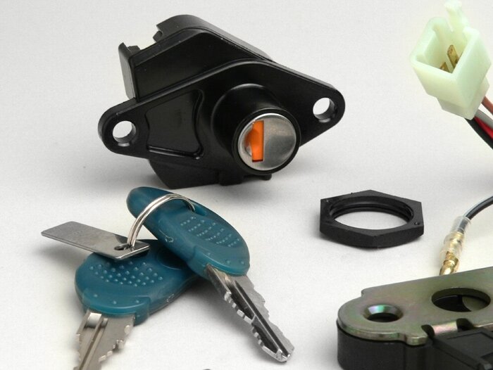 Slotenset -OEM KWALITEIT- Malaguti F15