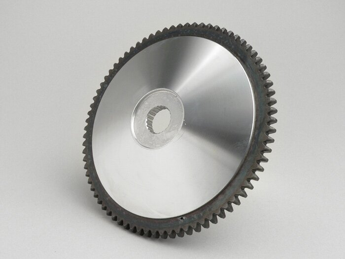 Front half-pulley -PIAGGIO- Piaggio 125-150 cc 2-stroke (76 teeth) (type SKR)