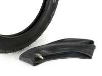 Ban termasuk ban dalam -KENDA K327 Slick- 2 3/4-16, 2,75-16 inci (sebutan lama 20x2,75) 36J TT 4P - Piaggio Superbravo, Aprilia Scarabeo 100, Benelli Pepe 50, Benelli Pepe 50, Honda SG50 Sky, SH50, Simson Schwalbe, S50, S51, S53, S70, S83, Spatz, Star, Sp