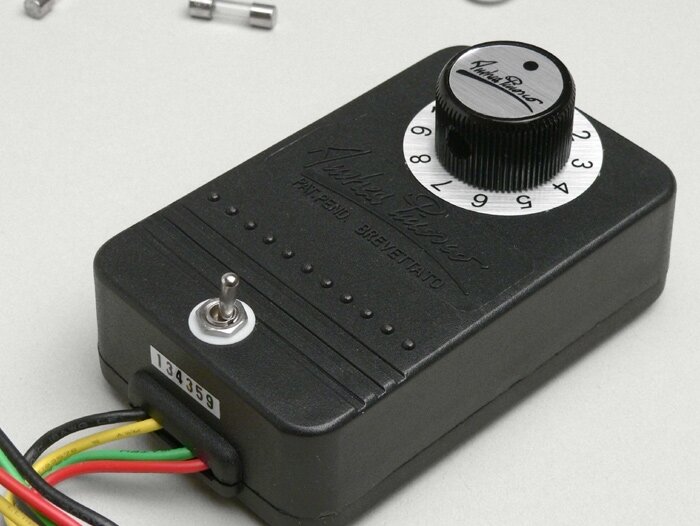 Rev limiter -PINASCO Remote Controled- Scooter