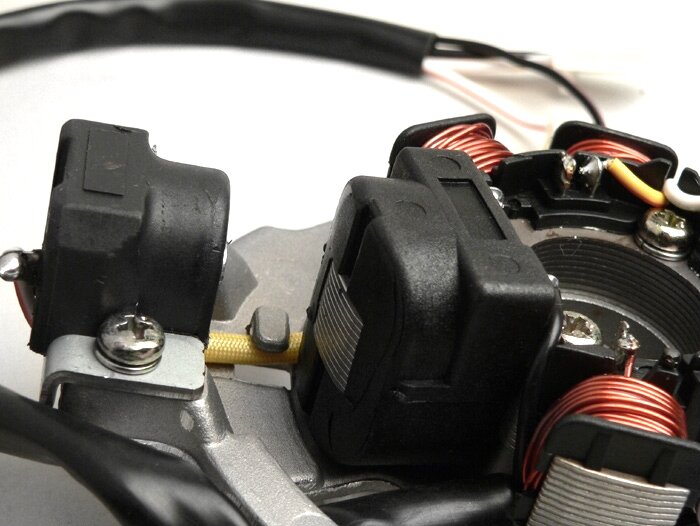 Tändning -OEM KVALITET basplatta- Minarelli 50 ccm (Yamaha) horisontell - 40cm kabel