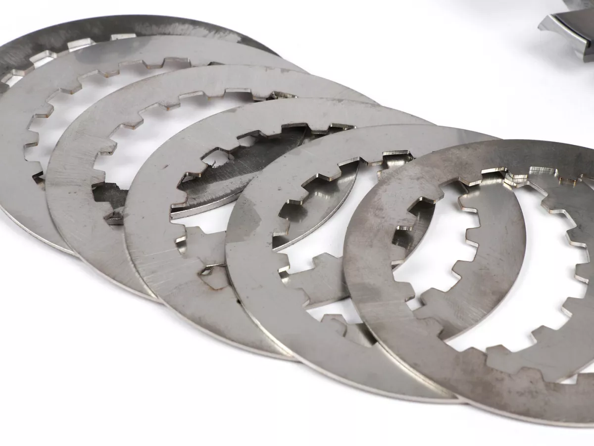 Clutch basket incl. hub and steel discs -STINGWORKS Sei Giorni GP- Vespa Wideframe 1953-1959 VM, VN, VL, VB, Motovespa 125S (V72M, V58MS, V60MS), Largeframe VNA, VBA, VNB, VGLA, VBB1T, Motovespa 125N (V56M, V58M, V60M, V101M)