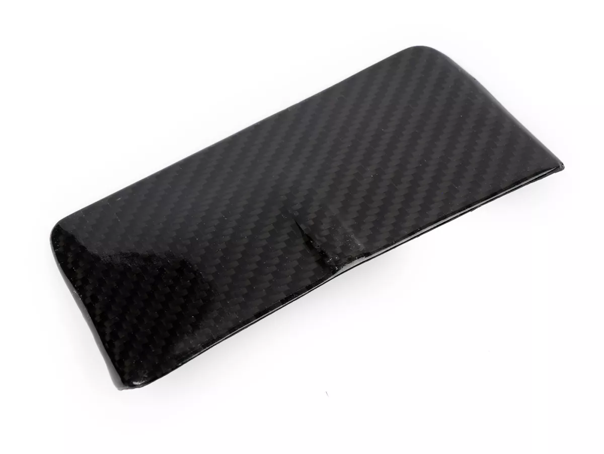Tailight lens cover -TOMAS COMPOSITI, real carbon Vespa V50 Elestart (V5A3T), V50 N Special (V5A1T, V5A2T)