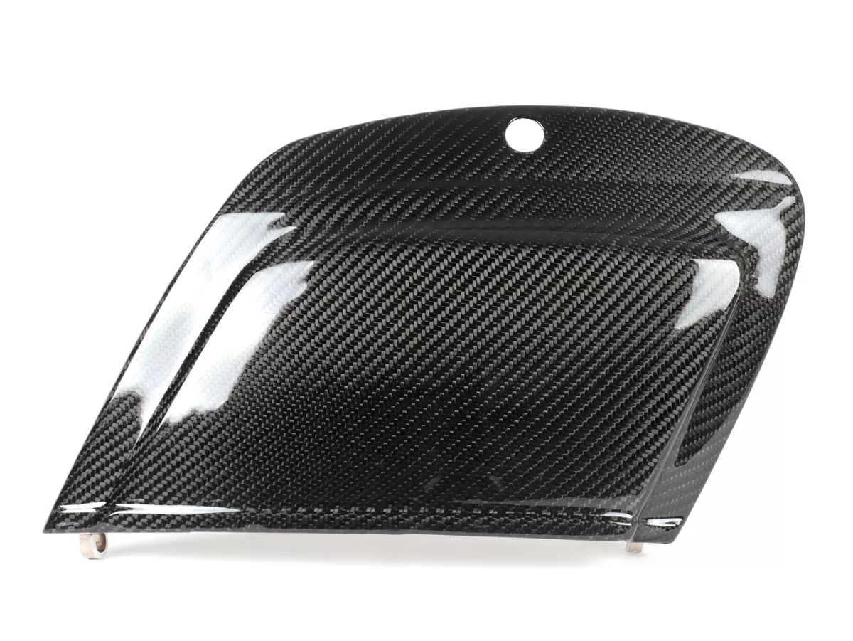 Faldón lateral derecho -TOMAS COMPOSITI, fibra de carbono auténtica para Quattrini M200- Vespa V50 (V5A1T a partir del nº 92877), V50 S (V5SA1T a partir del nº 15325), V90 (a partir del nº 22234), SS50, SS90, PV125, ET3 - con cerradura