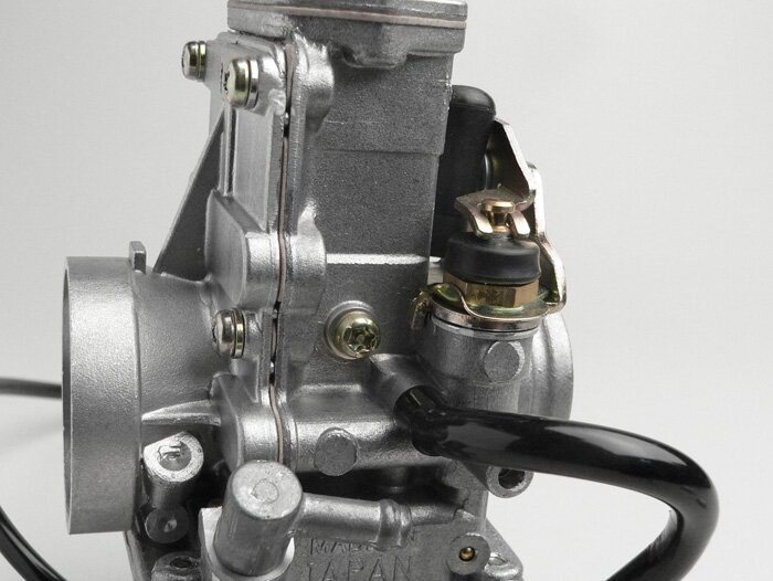 Carburador -MIKUNI 28mm TM28- estrangulador manual - AW=33mm