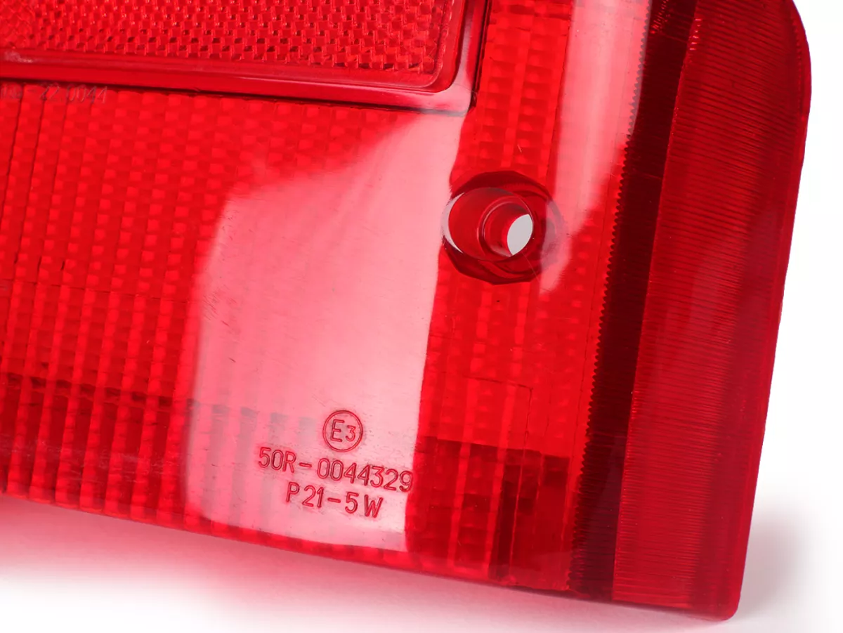 Vitre de feu arrière -TRIOM (NOS)- Vespa Cosa 125-200, Cosa 125-200FL - rouge