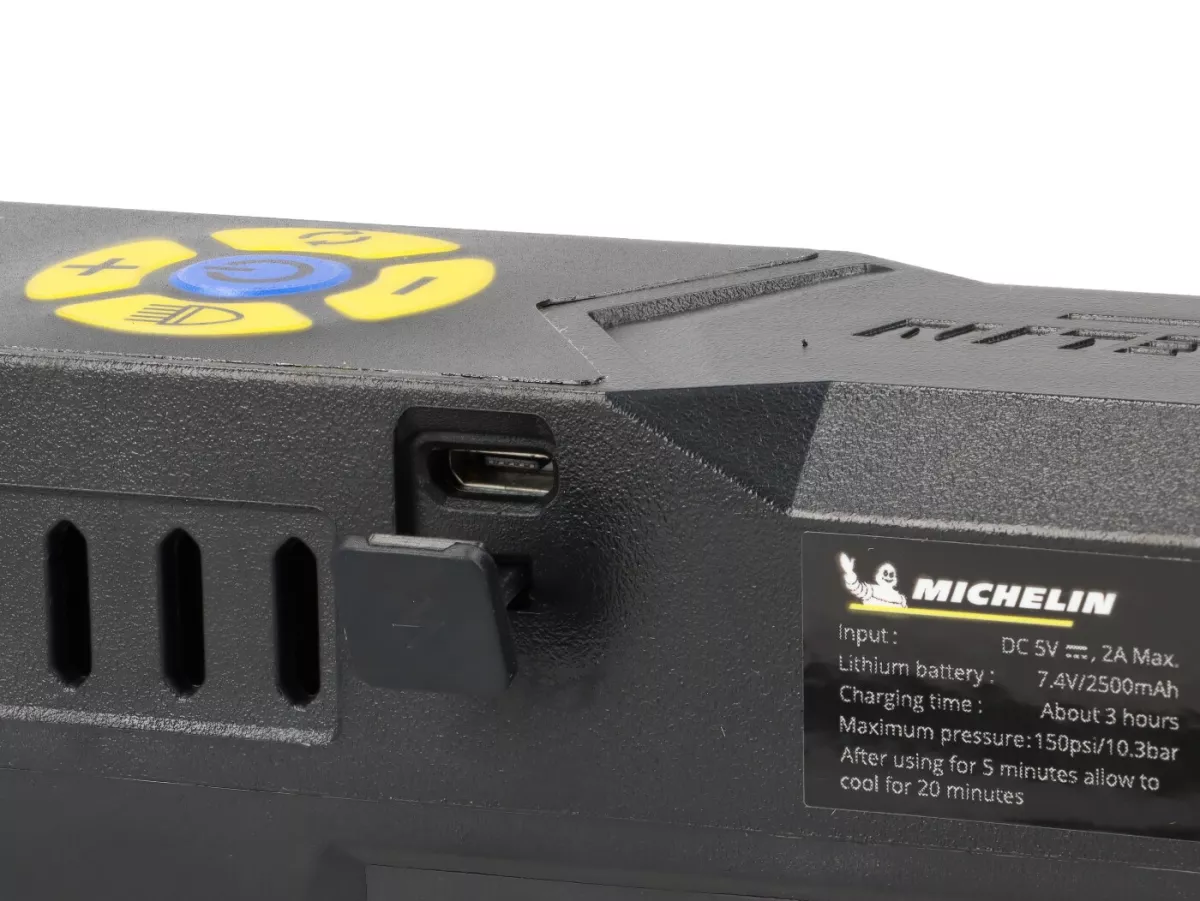 Mini compresor a pilas / compresor de aire con manómetro digital -hasta 10 bar -MICHELIN- para scooters, patinetes, bicicletas, ciclomotores, coches