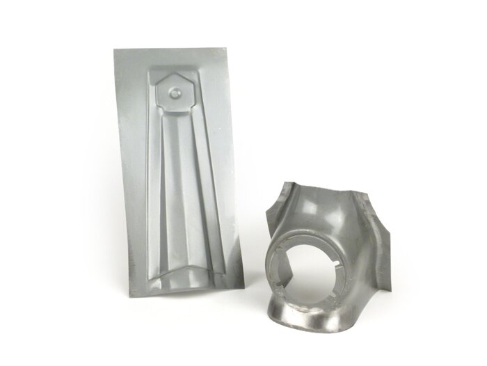 Placa de reparación bocina/cascada -CALIDAD OEM, Ø bocina=85mm- Vespa Rally180 (VSD1T), Rally200 (VSE1T), Sprint150 (VLB1T) - (mercado alemán) - logo Piaggio hexagonal