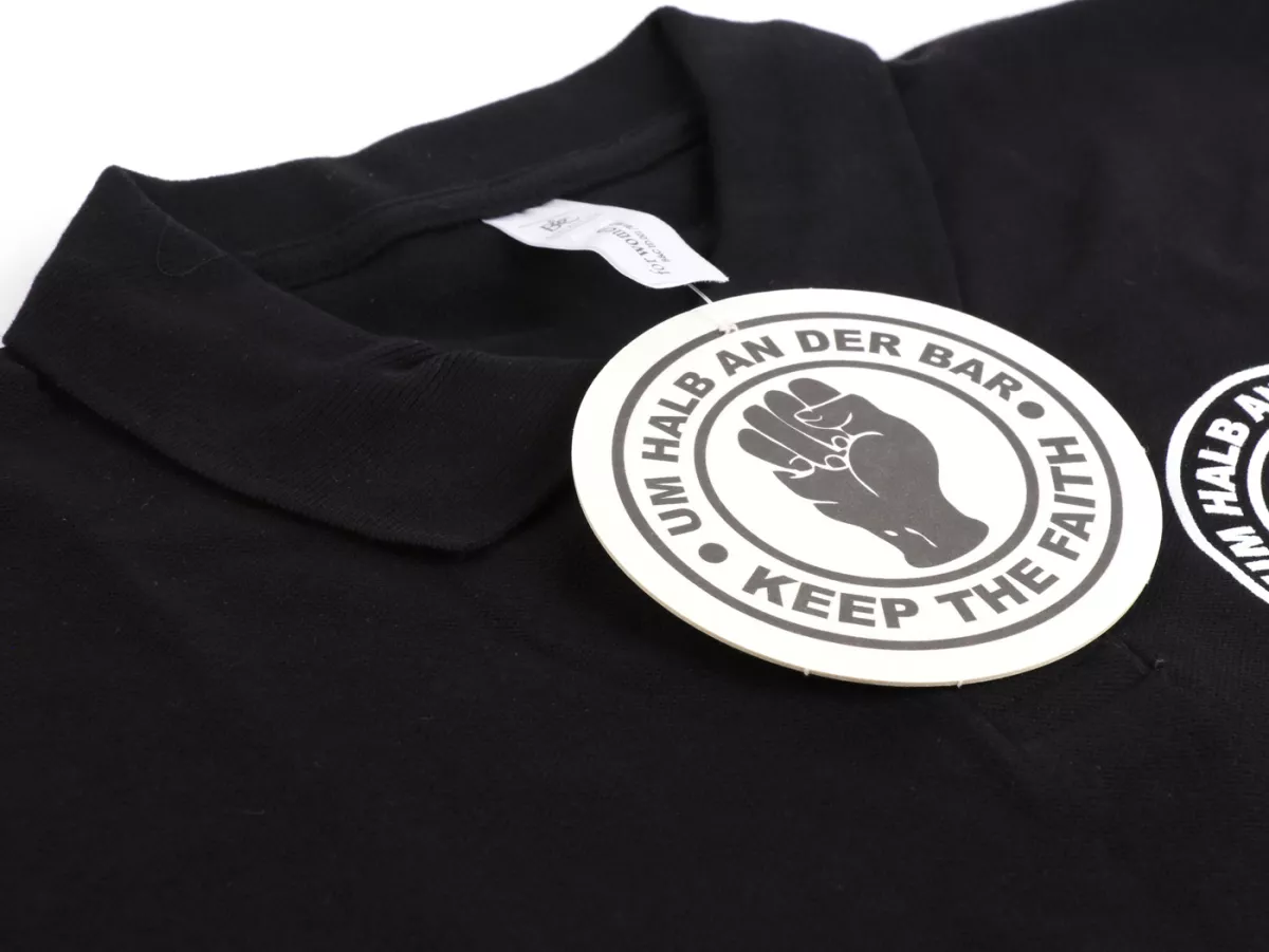 Kaos polo, Wanita -Pada setengah jam sebelum waktu habis- XL