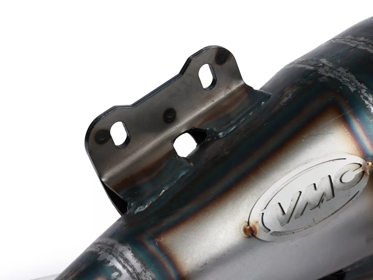 Echappement -VMC Evo Racer 52 Ø=32mm- VMC GS56/58, ET6, ET7, M1B60, M1L60, Pinasco Zuera, Polini 135 Evolution, Malossi 136 MHR (52-56mm d'espacement des goujons)- Vespa ET3, PV125 - convient avec compartiment à bagages