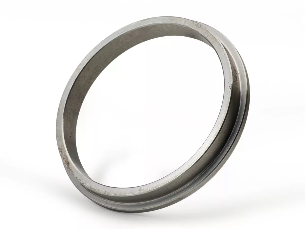 Bushing kickstarter -Baja sarat rol- Rangka Lebar Vespa V1-V15, V30-V33, VU, VN, VM, VB, VL, GS150 / GS3