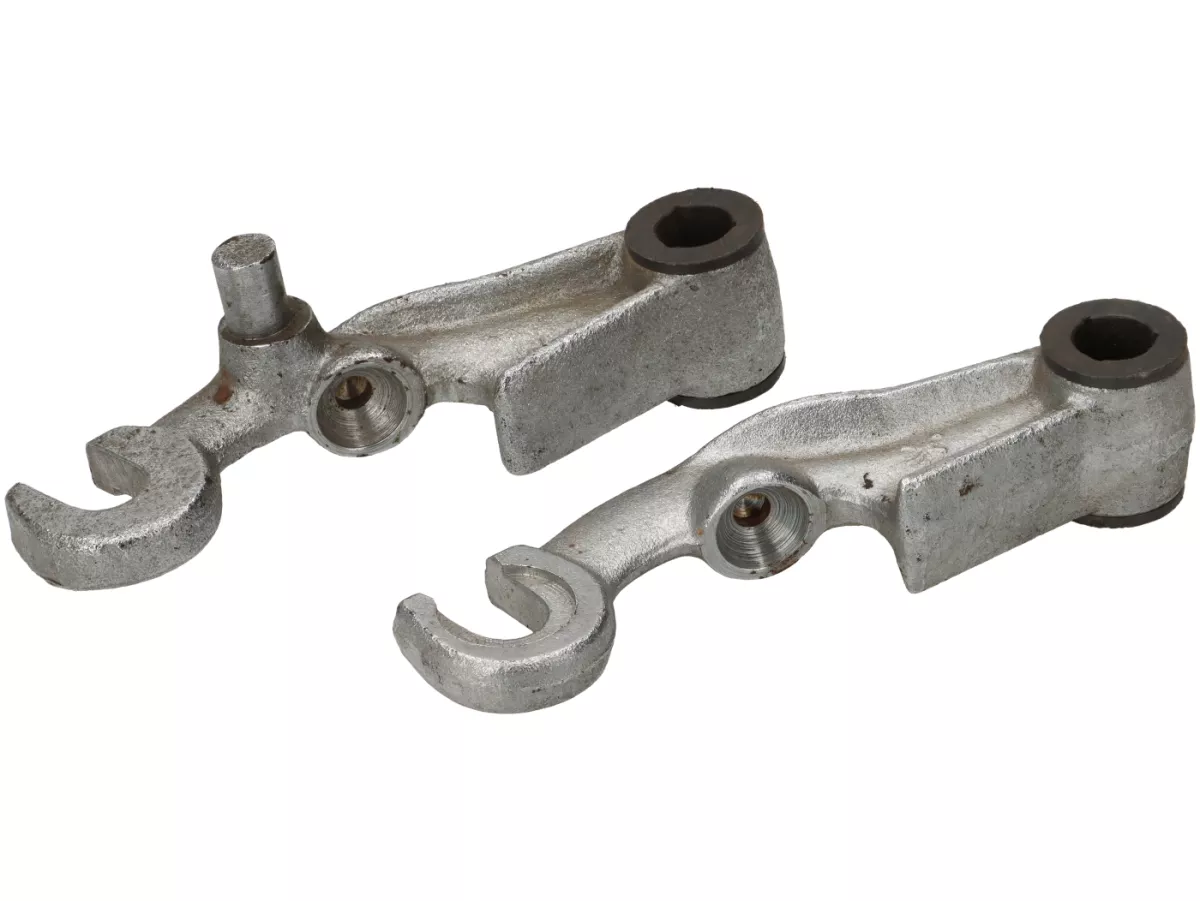 Pair of fork links -CASA LAMBRETTA- Lambretta LUI, VEGA, COMETA