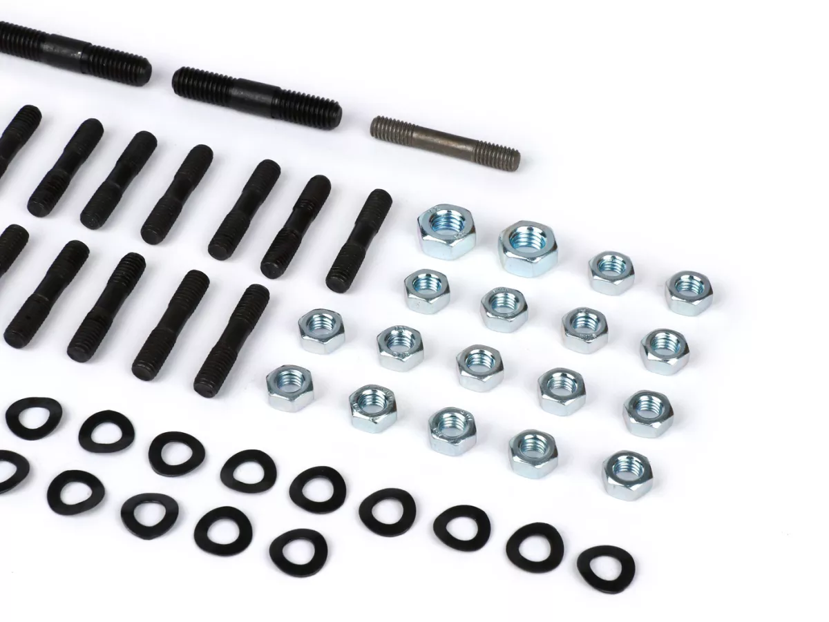 Juego de tornillos prisioneros tapa motor -LAMBRETTA- LI (series 1-3), LIS, SX, TV (series 2-3), DL, GP