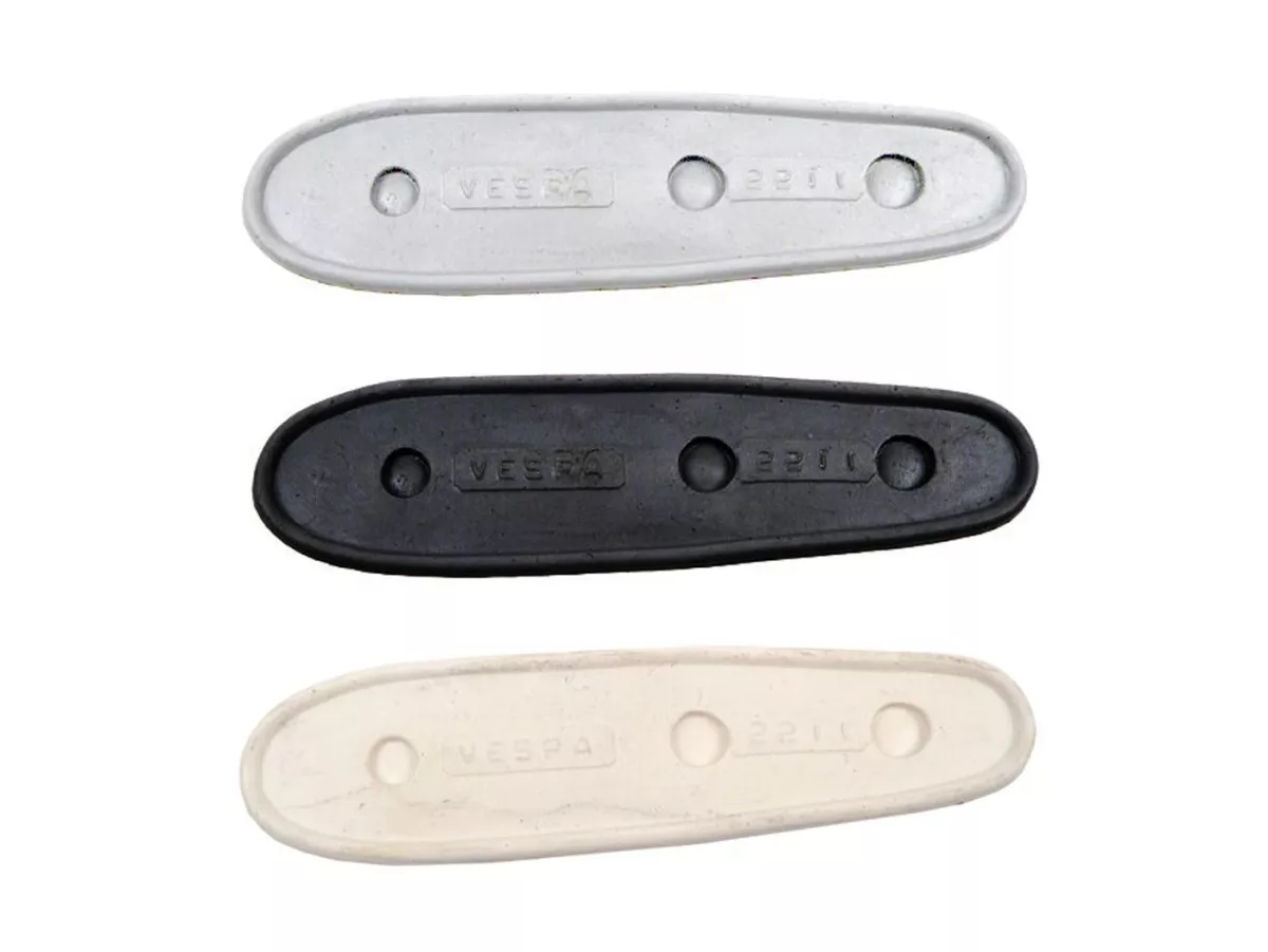 Achterlichtrubber (afdichting naar frame) -OEM KWALITEIT, zwanenhals- Vespa V50, GS150 / GS3 (Duits) -