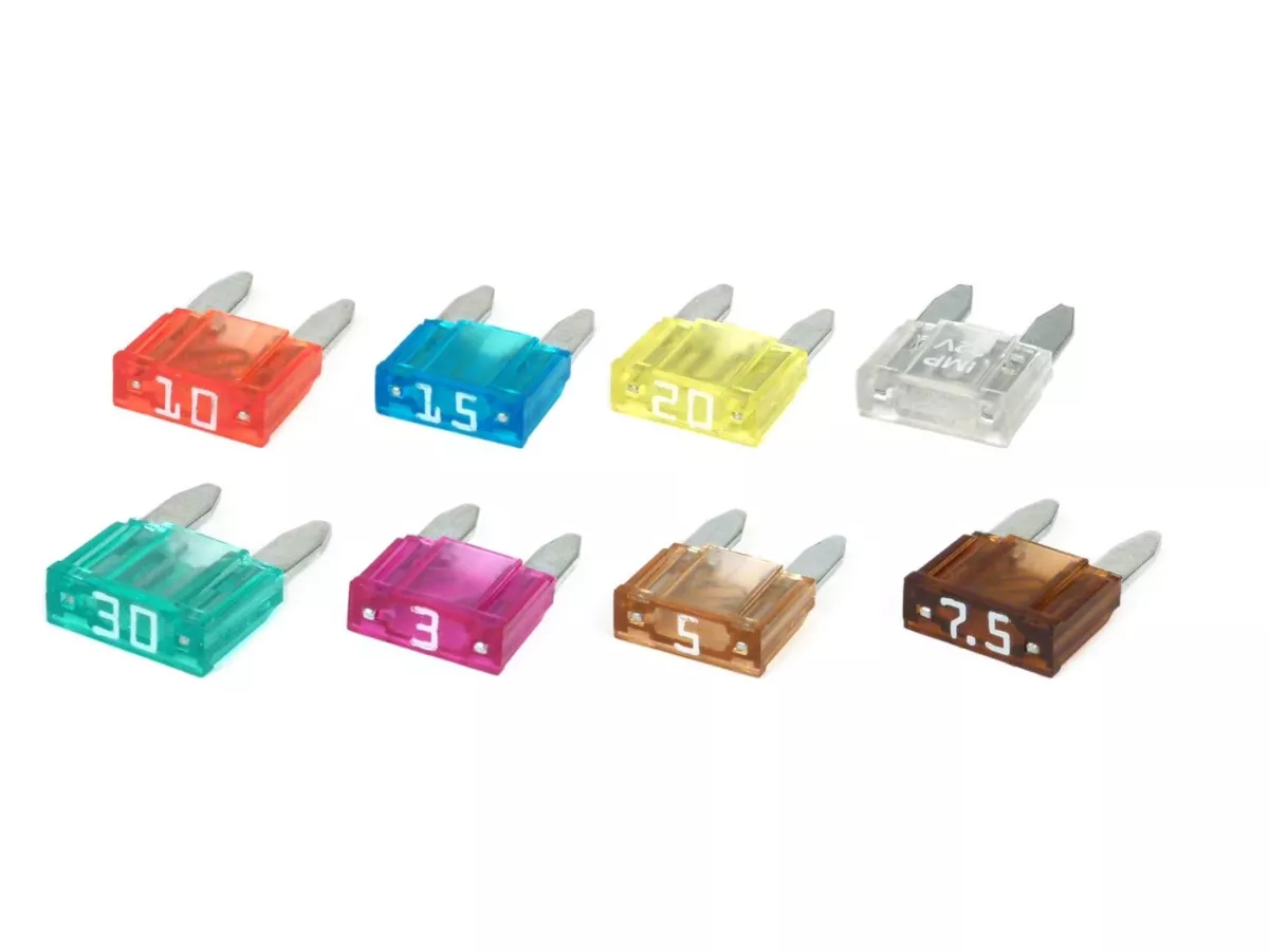 Sekering -Sekering datar (tipe MINI, FK1) -