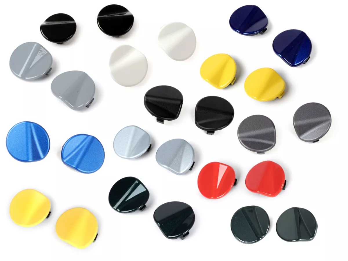 Pair of covers for mirror hole -QUELLAGIO- Vespa GTS 125 (ZAPMA3700, ZAPMD3200, ZAPMD3201, ZAPMA3100, ZAPMA3200), Vespa GTS 150 (ZAPMA3200, ZAPMA3100), Vespa GTS 300 (ZAPMA3300), Vespa GTS HPE 300 (ZAPMA3600, ZAPMD310), Vespa GTS Super 125 (ZAPMA3700, ZAP