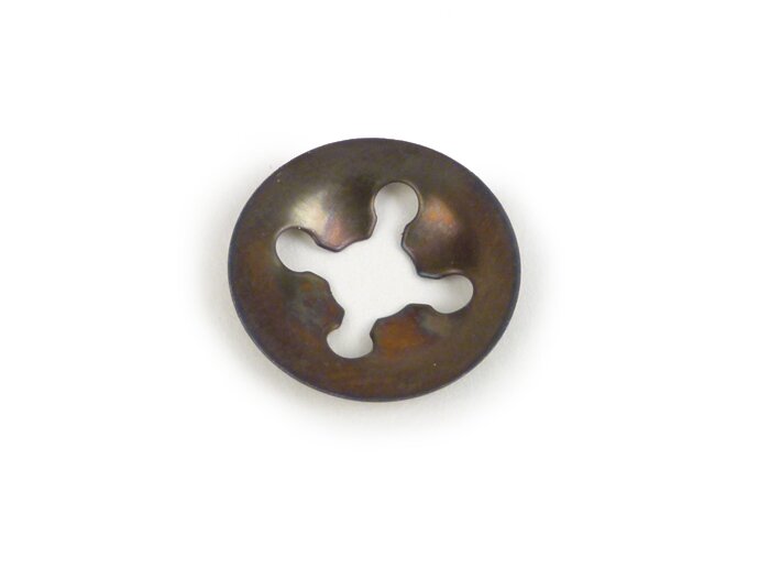 Fjädermutter rund -PIAGGIO- Øytter: 15mm, Øinner: 4,6mm (används för reflektor stänkskärm Vespa PX 2011)