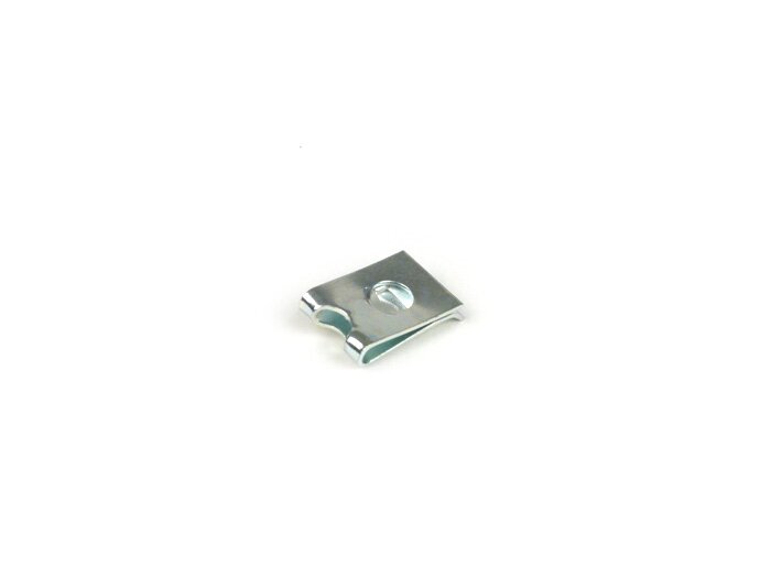 Agrafe -PIAGGIO- Ø=3.5mm - 11x16mm (pour coiffe cylindre/cache turbine Vespa PX)