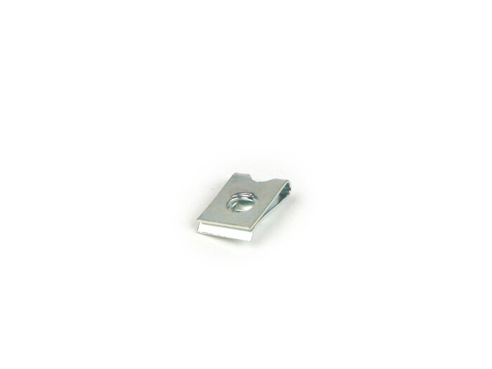 Agrafe -PIAGGIO- Ø=3.5mm - 11x16mm (pour coiffe cylindre/cache turbine Vespa PX)