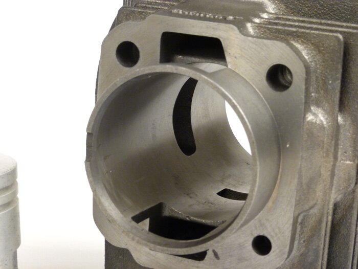 Cylinder -OEM KVALITET 125 ccm 3 kanaler- Vespa PV125, ET3 125, PK125 S, PK125 XL2, PK125 ETS