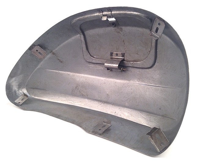 Side panel lhs -PREMIUM QUALITY with tool box- Vespa PX80, PX125, PX150, PX200, T5 125cc (models without indicators) - internal fastener