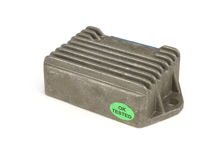 Spanningsregelaar - LML 3-polig (G-G massa) - gebruikt voor LML 125/150cc 2-taktmotor