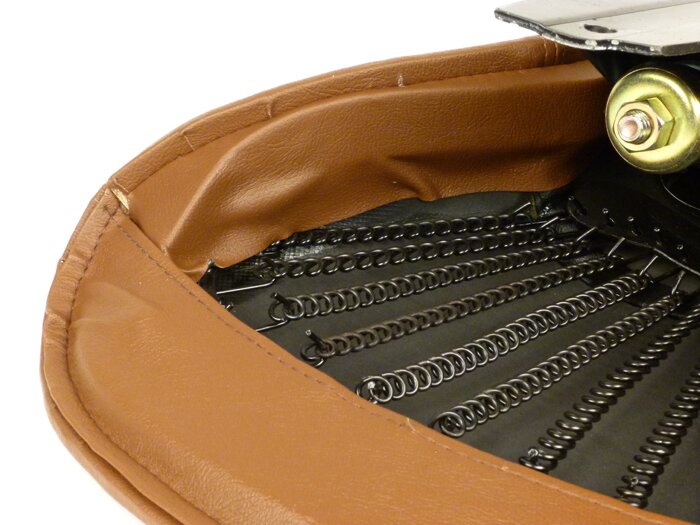 Saddle -OEM QUALITY rear- large frame - with rivest on the side - brown