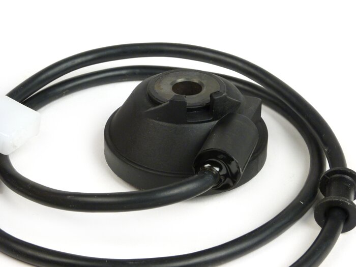 Speedo drive electronic -OEM QUALITY- Yamaha Aerox (YQ50/L, 2-stroke), MBK Nitro (YQ50/L, 2-stroke)- incl. 830mm Cable