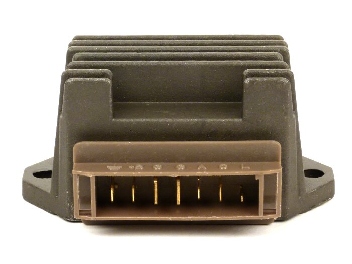Voltage regulator -7-plug- Gilera Runner FX-FXR (ZAPM07, ZAPM08), Piaggio Hexagon (EXS1T, EXV1T), Hexagon LX-LXT (ZAPM05, ZAPM06), SKR (CSM1T, CVM1T), Skipper (ZAPM12, ZAPM13), TPH (ZAPM02)