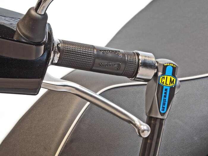 Steering lock -CLM Chic- Vespa ET2, ET4, LX, LXV, S 50-125 - anti-theft, mounting on handlebar