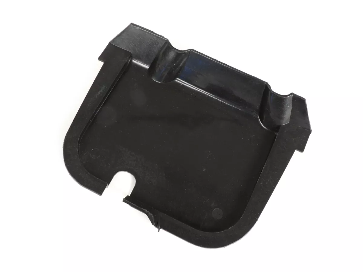 Cover chassis tunnel / cable shaft inside chassis -MAURO PASCOLI- Vespa Largeframe - (-1977), VNA, VNB, VBB, VBA, T4, GL150, GT, GTR, TS, Sprint, Sprint V, Super, GS160, SS180, Rally 180, Rally 200