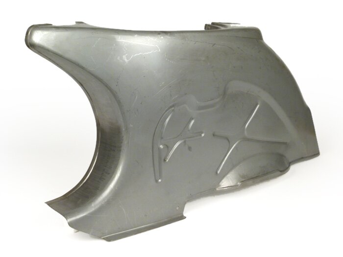 Reparaturblech Seitenteil Rahmen (hinten links) -PREMIUM- Vespa Sprint150 (VLB1T), GT125 (VNL2T), GTR125 (VNL2T), GL150 (VLA1T) mit Modifikationen auch für Rally180 (VSD1T), Rally200 (VSE1T), GS160 (VSB1T), SS180 (VSC1T) - Gepäckfachseite