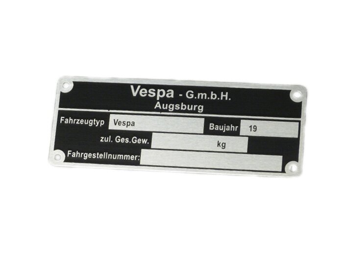 Typeplaatje -OEM KWALITEIT- Vespa GmbH Augsburg (80x30x0,5mm) - hoekig