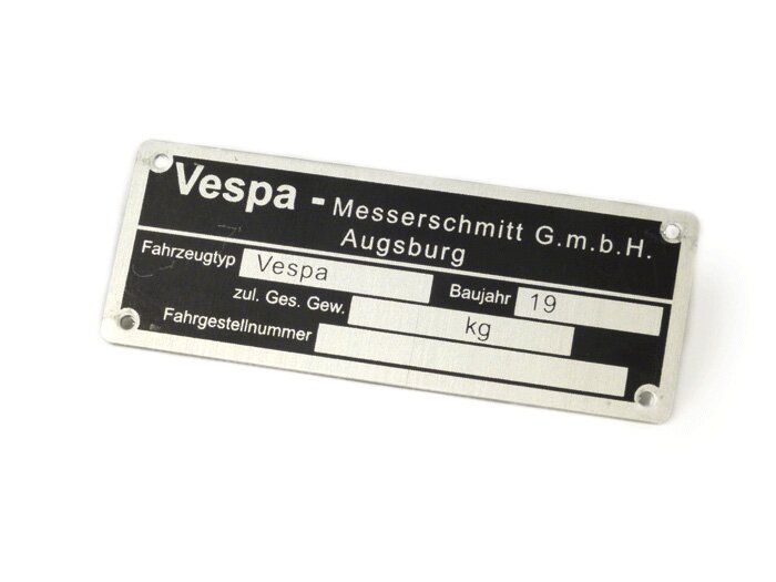Typeplaatje -OEM KWALITEIT- Vespa Messerschmidt GmbH Augsburg (80x30x0,5mm) - hoekig