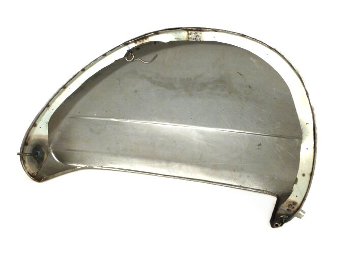 Aile gauche -QUALITÉ OEM- Vespa PX80, PX125, PX150, PX200, T5 125cc (modèles sans clignotants) -fixation externe