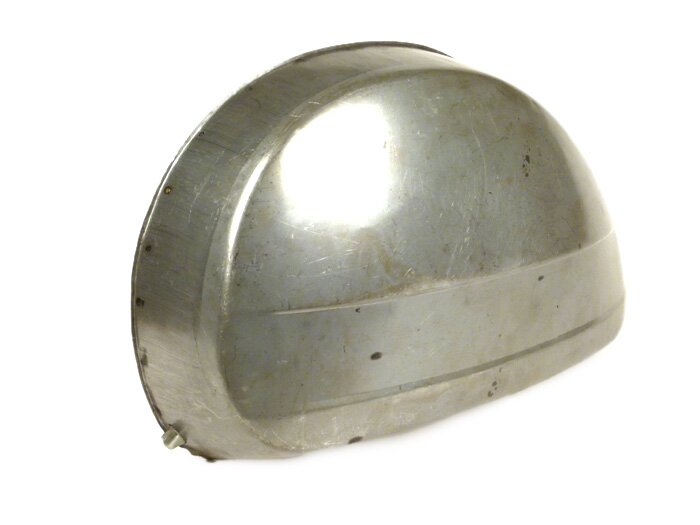 Aile gauche -QUALITÉ OEM- Vespa PX80, PX125, PX150, PX200, T5 125cc (modèles sans clignotants) -fixation externe